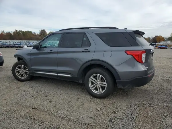1FMSK8DHXNGC16921 2022 FORD EXPLORER - Image 2
