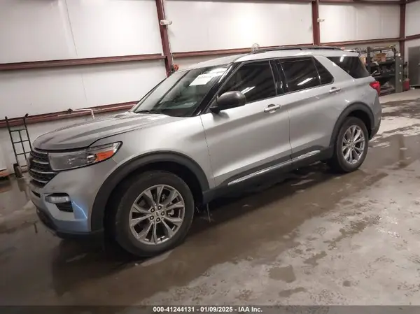 1FMSK8DHXNGC38255 2022 FORD EXPLORER - Image 2