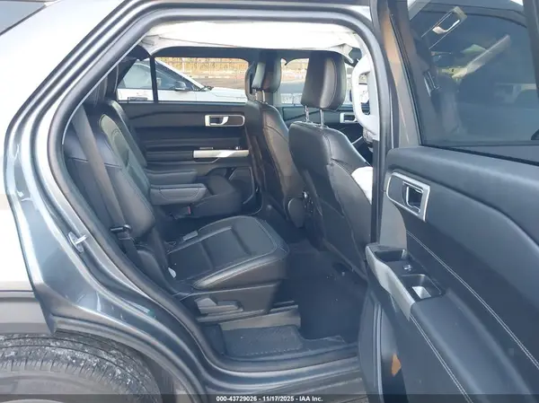 1FMSK8DHXPGA27592 2023 FORD EXPLORER - Image 8