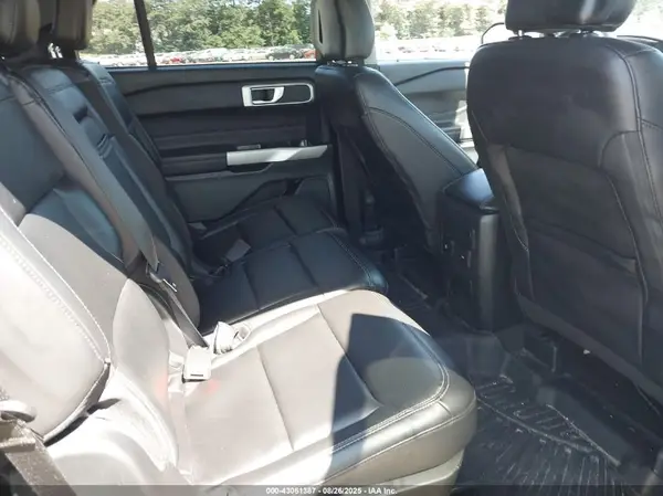 1FMSK8DHXPGB27658 2023 FORD EXPLORER - Image 8