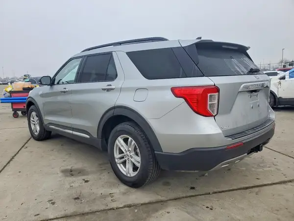 1FMSK8DHXPGC04481 2023 FORD EXPLORER - Image 2