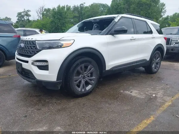 1FMSK8DHXPGC39358 2023 FORD EXPLORER - Image 2