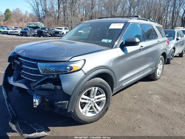 1FMSK8DHXRGA18877 2024 FORD EXPLORER - Image 2