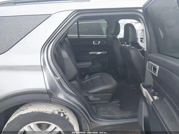 1FMSK8DHXRGA37218 2024 FORD EXPLORER - Image 8
