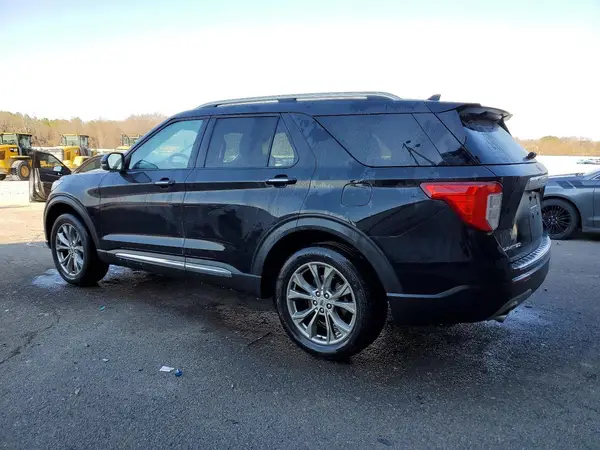 1FMSK8FH0NGA95717 2022 FORD EXPLORER - Image 2