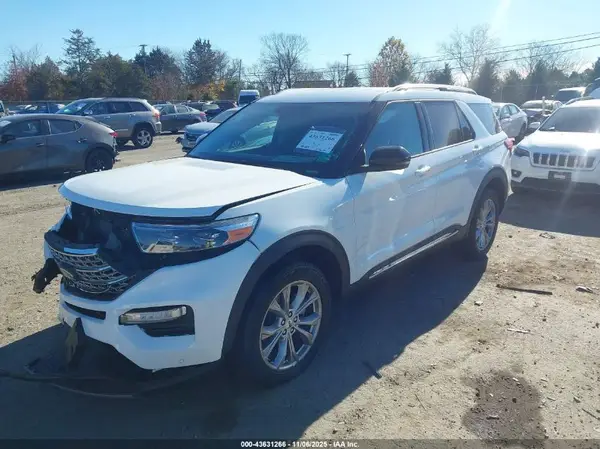 1FMSK8FH0PGB68300 2023 FORD EXPLORER - Image 2