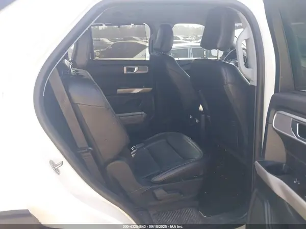 1FMSK8FH1MGA20572 2021 FORD EXPLORER - Image 8