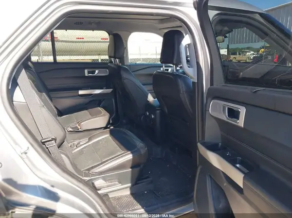 1FMSK8FH1MGA45018 2021 FORD EXPLORER - Image 8