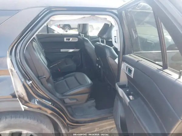 1FMSK8FH1MGA84630 2021 FORD EXPLORER - Image 8