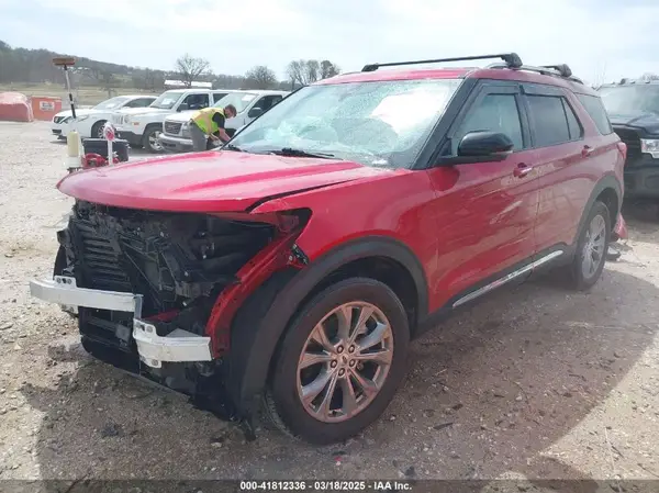1FMSK8FH1MGC15667 2021 FORD EXPLORER - Image 2