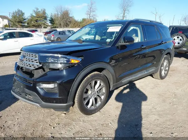 1FMSK8FH1NGB03646 2022 FORD EXPLORER - Image 2