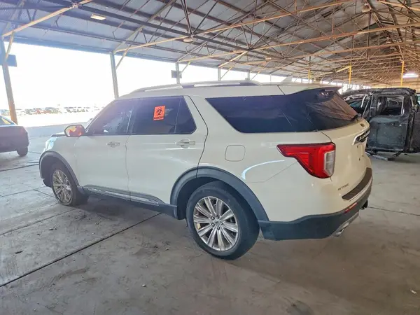 1FMSK8FH1NGB36467 2022 FORD EXPLORER - Image 2