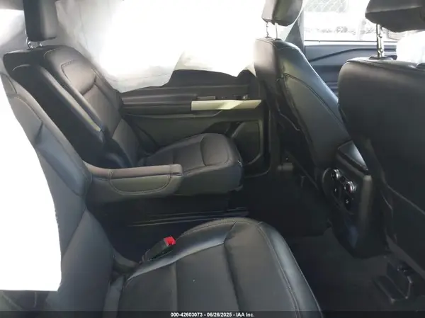 1FMSK8FH1NGB65564 2022 FORD EXPLORER - Image 8