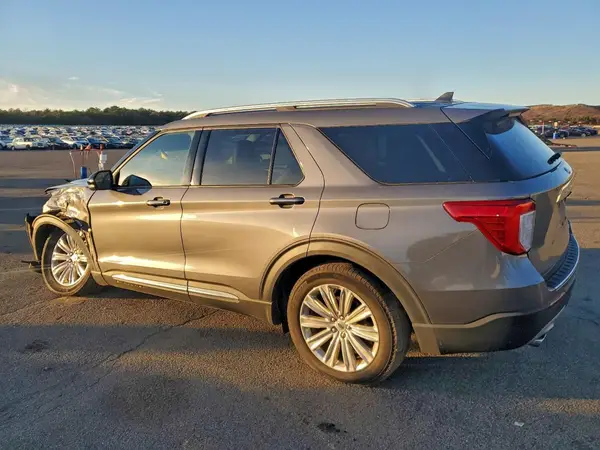 1FMSK8FH2MGA21794 2021 FORD EXPLORER - Image 2
