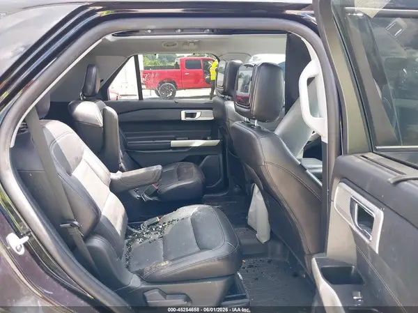 1FMSK8FH2MGA40801 2021 FORD EXPLORER - Image 8