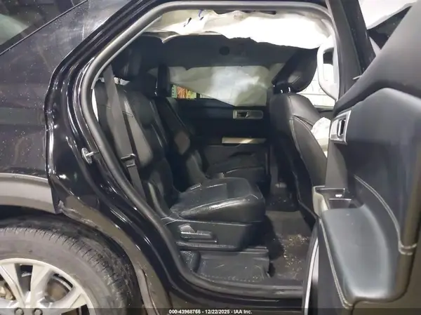 1FMSK8FH2NGA79387 2022 FORD EXPLORER - Image 8