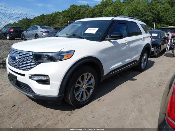 1FMSK8FH2NGB16471 2022 FORD EXPLORER - Image 2
