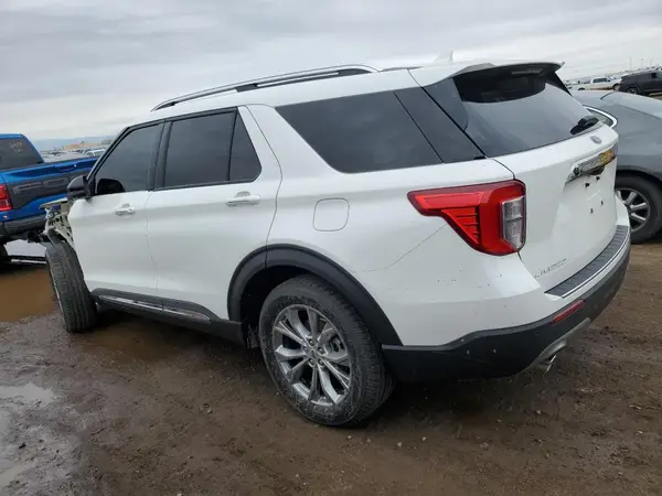 1FMSK8FH2NGB23789 2022 FORD EXPLORER - Image 2