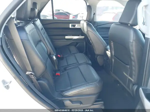1FMSK8FH2NGB65833 2022 FORD EXPLORER - Image 8