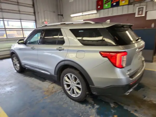 1FMSK8FH3LGB99888 2020 FORD EXPLORER - Image 2