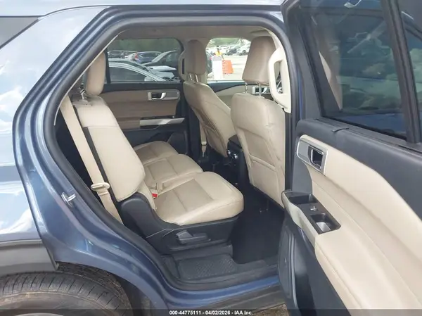 1FMSK8FH3MGB45864 2021 FORD EXPLORER - Image 8
