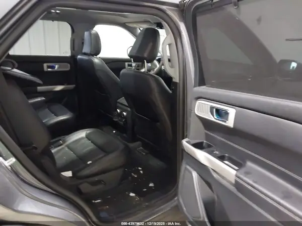 1FMSK8FH3MGB88861 2021 FORD EXPLORER - Image 8