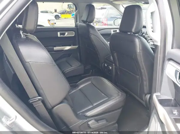 1FMSK8FH3PGB40409 2023 FORD EXPLORER - Image 8