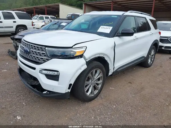 1FMSK8FH3PGB44105 2023 FORD EXPLORER - Image 2