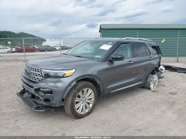 1FMSK8FH3RGA72079 2024 FORD EXPLORER - Image 2