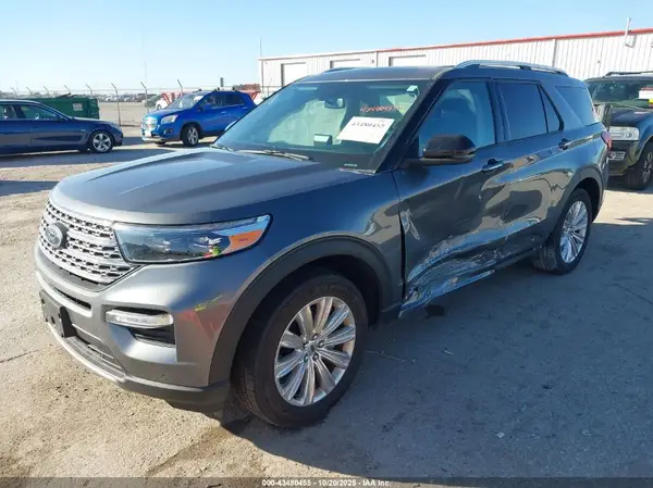 1FMSK8FH3RGA87049 2024 FORD EXPLORER - Image 2