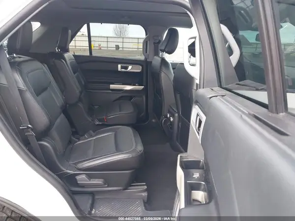 1FMSK8FH4MGB55528 2021 FORD EXPLORER - Image 8