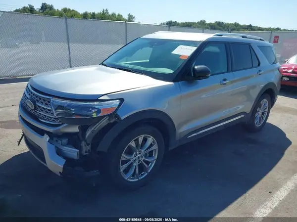 1FMSK8FH4MGC10950 2021 FORD EXPLORER - Image 2