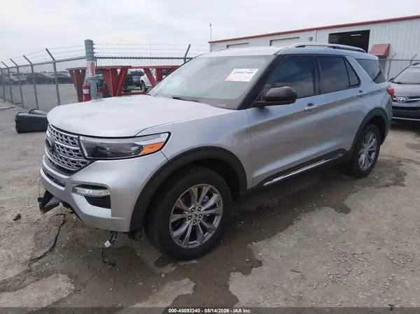 1FMSK8FH4NGA51168 2022 FORD EXPLORER - Image 2