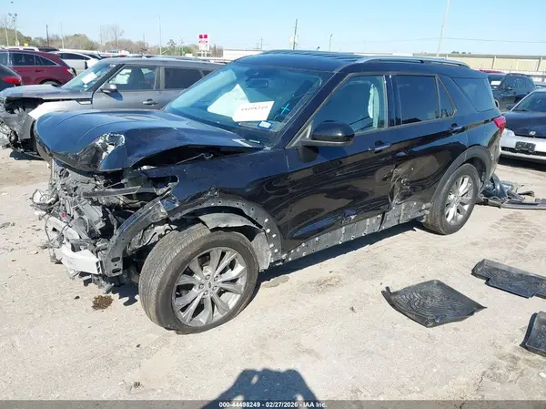 1FMSK8FH4NGA78953 2022 FORD EXPLORER - Image 2