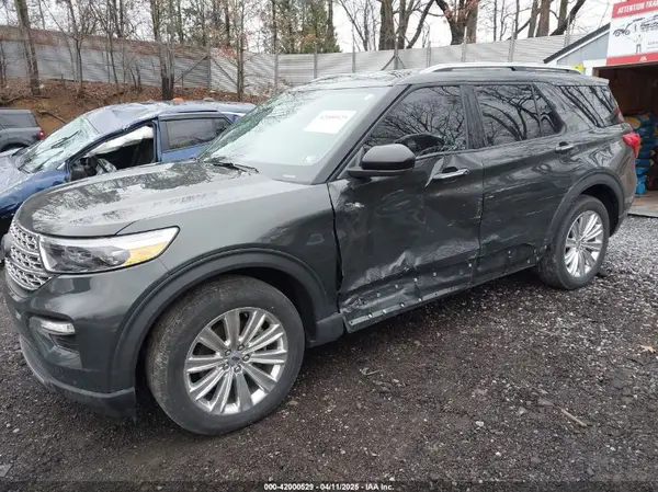 1FMSK8FH4NGB12079 2022 FORD EXPLORER - Image 2