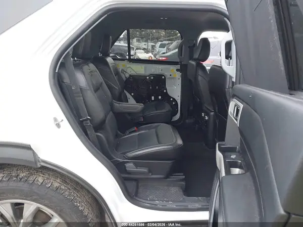 1FMSK8FH5NGA29986 2022 FORD EXPLORER - Image 8