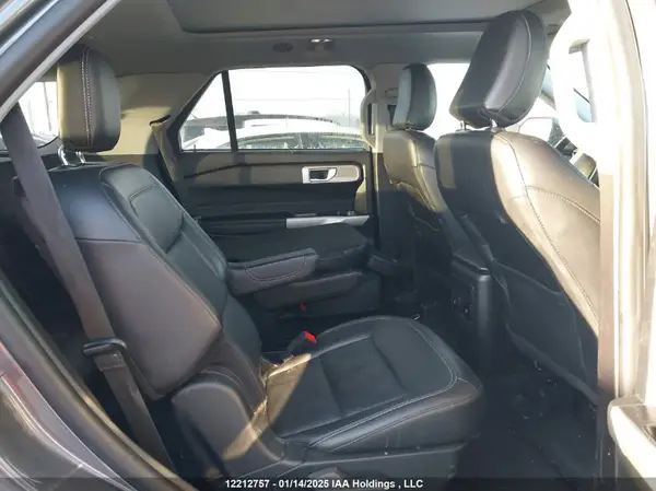 1FMSK8FH5NGB16237 2022 FORD EXPLORER - Image 8