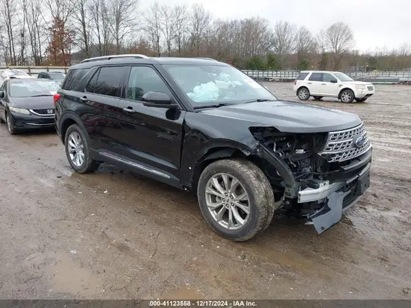 1FMSK8FH5NGB23611 2022 FORD EXPLORER - Image 1