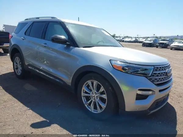 1FMSK8FH5RGA05807 2024 FORD EXPLORER - Image 1