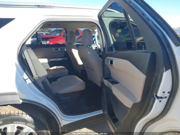 1FMSK8FH6MGA63529 2021 FORD EXPLORER - Image 8