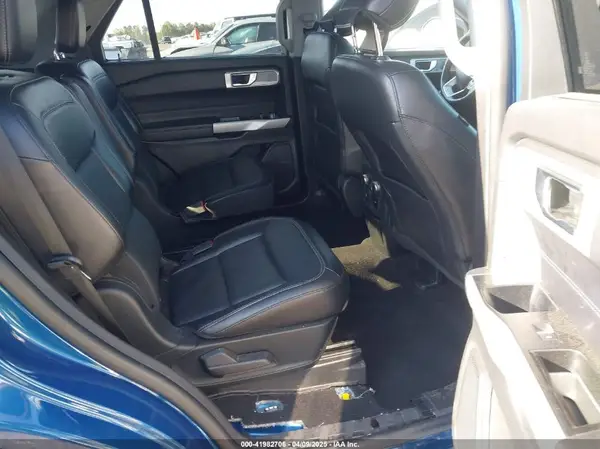 1FMSK8FH6NGA32511 2022 FORD EXPLORER - Image 8