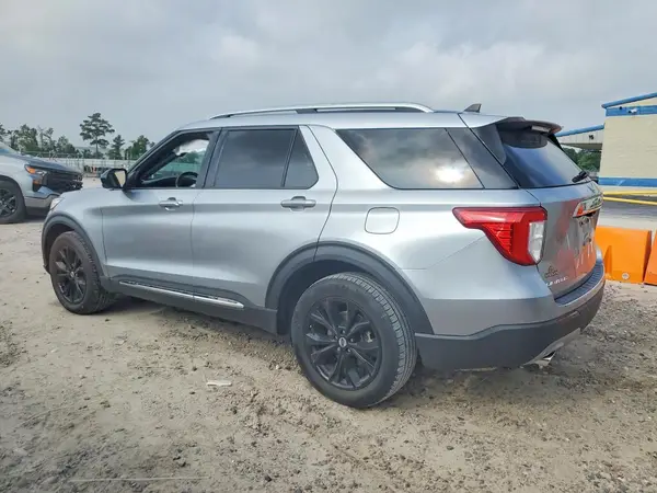 1FMSK8FH6NGB05831 2022 FORD EXPLORER - Image 2