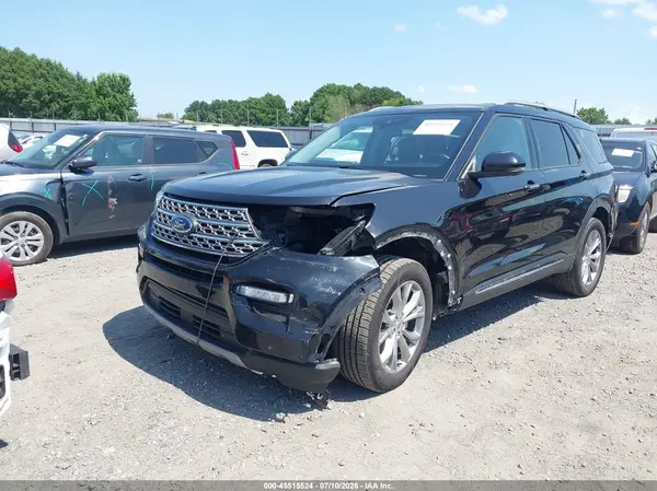 1FMSK8FH6NGB48128 2022 FORD EXPLORER - Image 2
