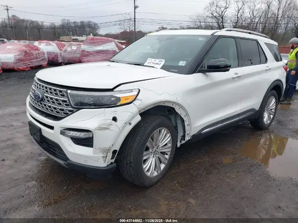 1FMSK8FH6NGC42090 2022 FORD EXPLORER - Image 2