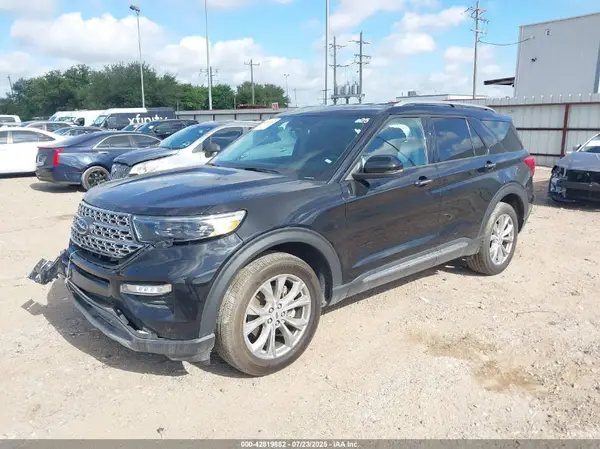 1FMSK8FH6PGB40355 2023 FORD EXPLORER - Image 2