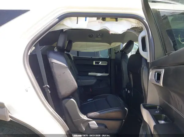 1FMSK8FH6RGA88423 2024 FORD EXPLORER - Image 8