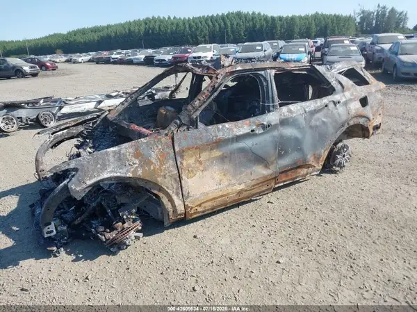 1FMSK8FH7MGB84344 2021 FORD EXPLORER - Image 2