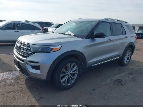 1FMSK8FH7NGA64819 2022 FORD EXPLORER - Image 2