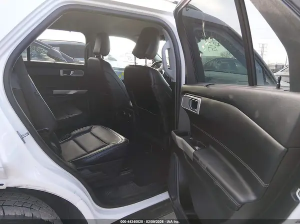 1FMSK8FH7NGB82028 2022 FORD EXPLORER - Image 8