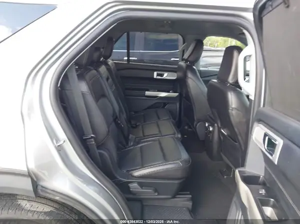 1FMSK8FH8NGA51674 2022 FORD EXPLORER - Image 8